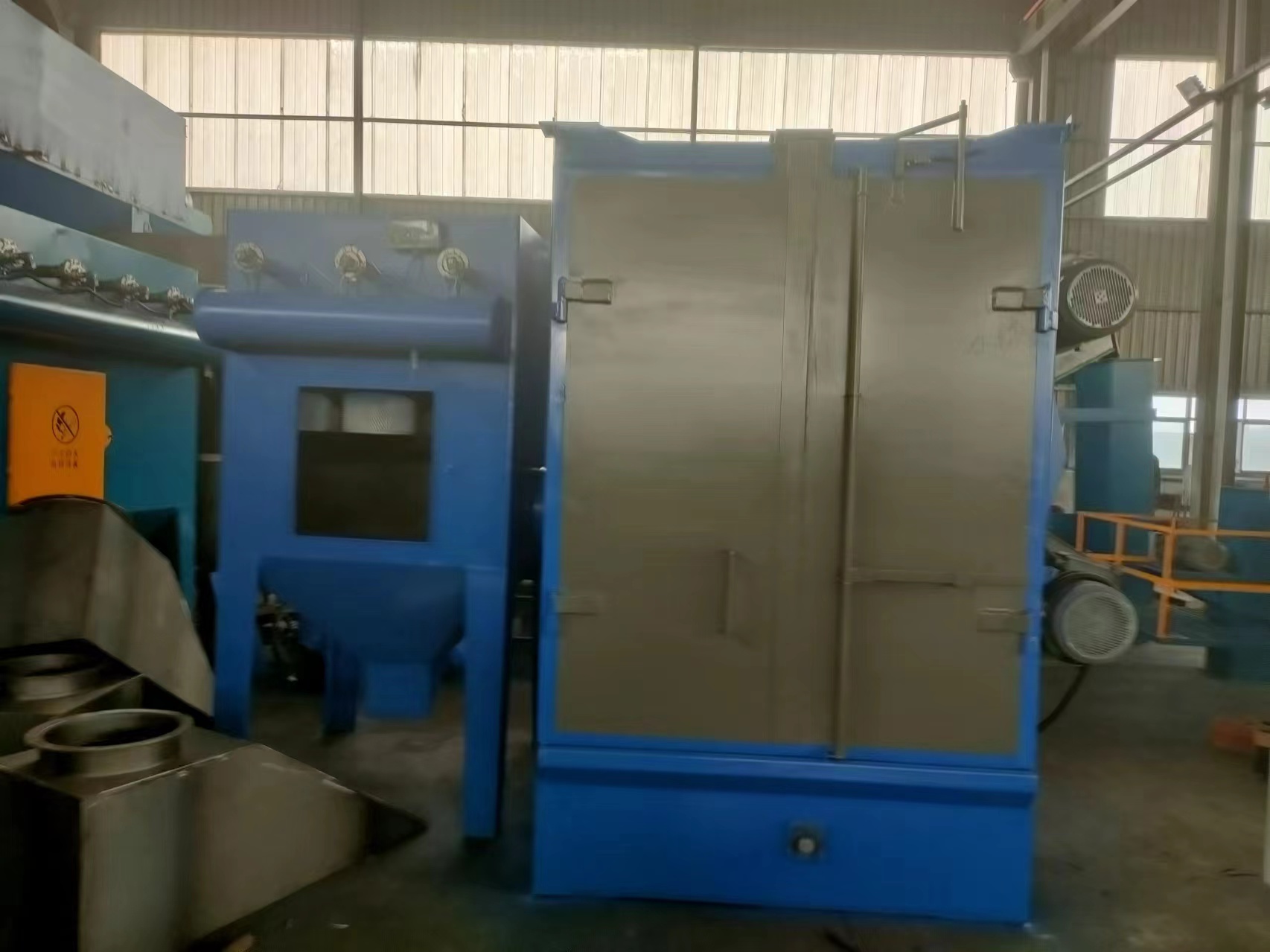 Q376單吊鉤拋丸機